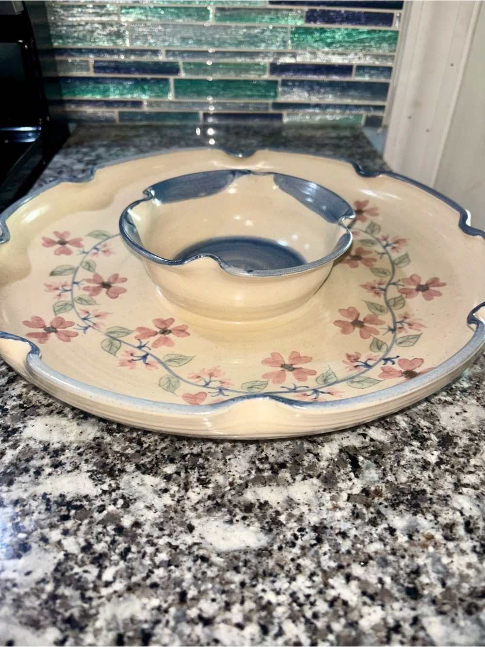 Vintage hand painted floral ceramic chips&dip serving tray - Picture 4 of 11